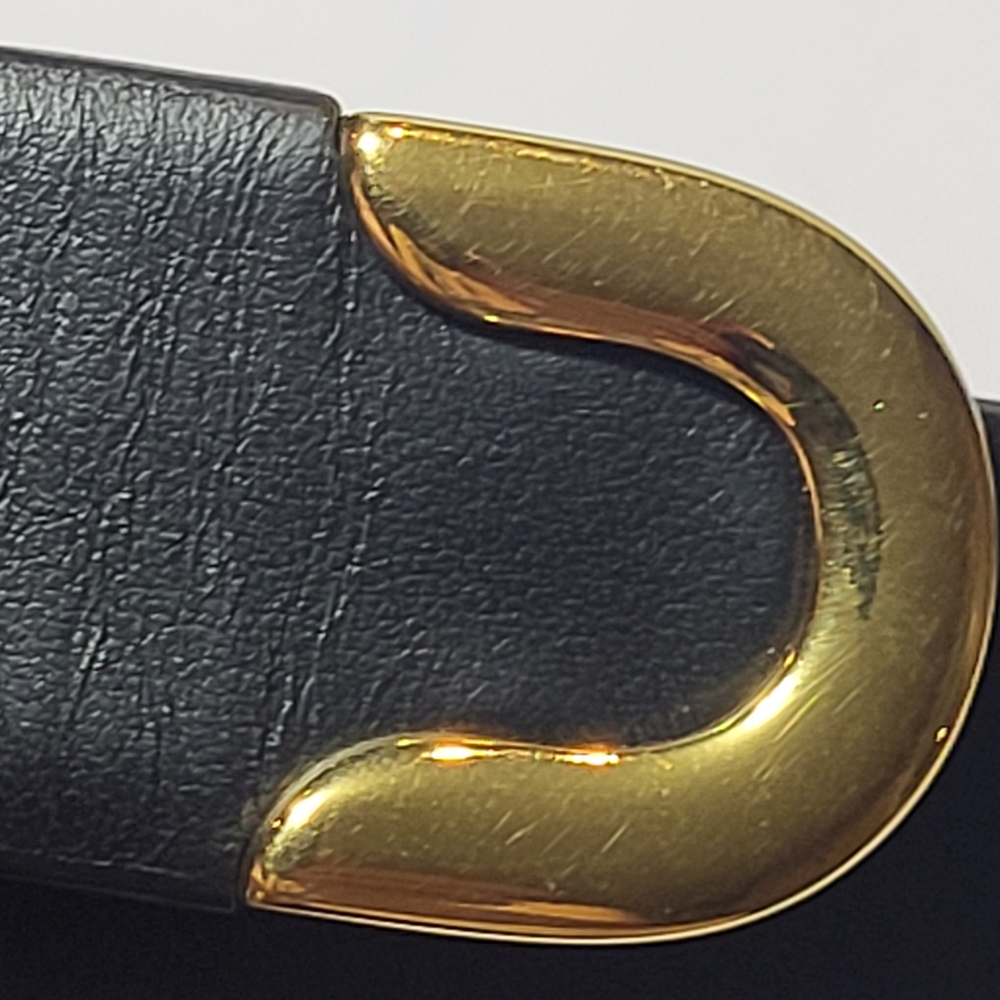 KHAITE Elegant Black Leather Belt with Gold Buckle. Not Original Pack. # 245 - Picture 7 of 14